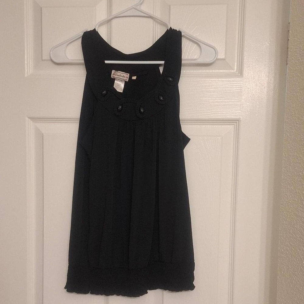 Black top - Picture 2 of 3